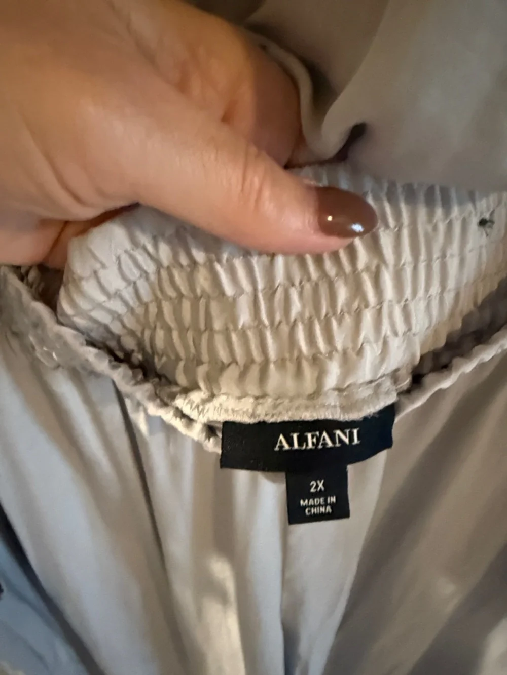 Alfani Light Gray Billow Two Piece Outfit - Picture 5 of 9